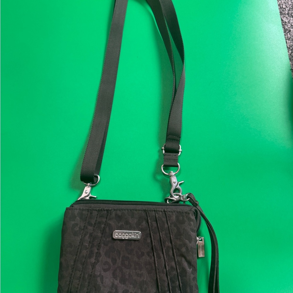 Baggallini Black Crossbody Bag